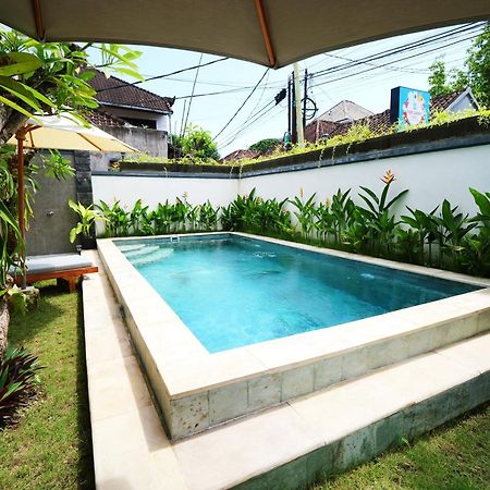 Ken Ken Guest House Seminyak Eksteriør billede