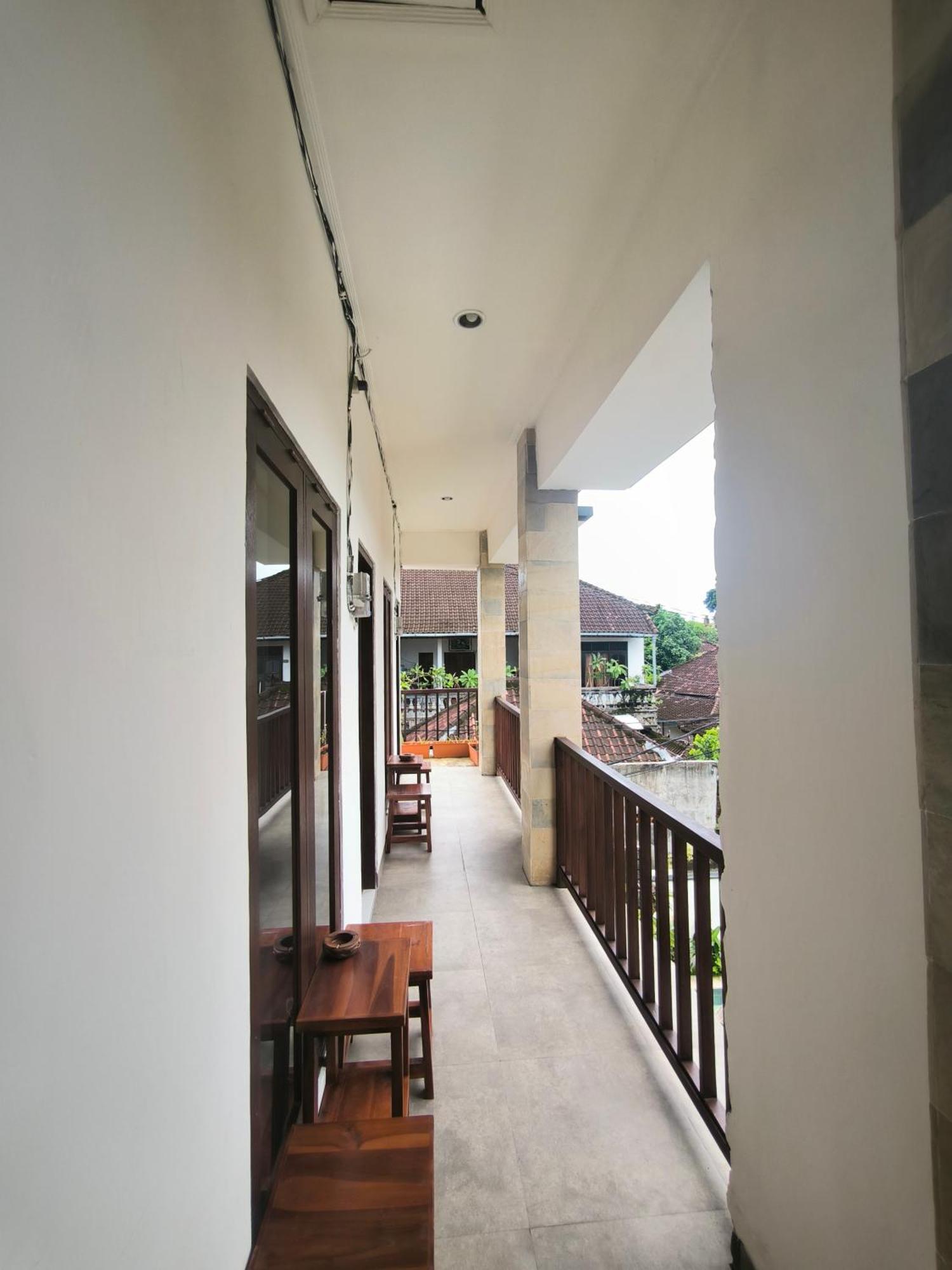 Ken Ken Guest House Seminyak Eksteriør billede